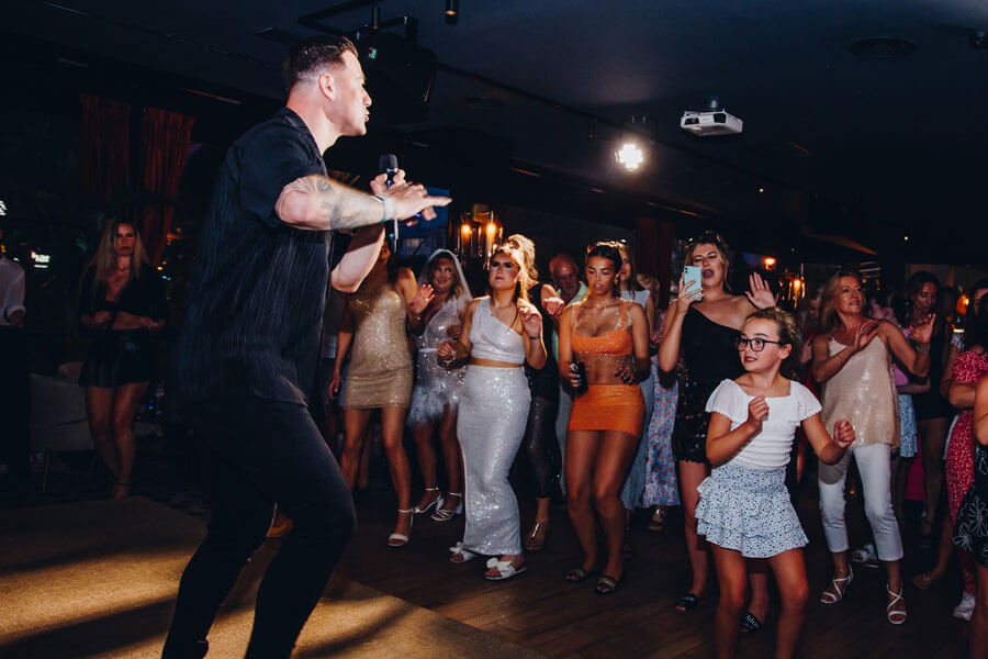 Kai Widdrington’s Weekend at La Sala by the Sea Kai Widdrington's Weekend at La Sala by the Sea